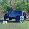 Jeep Mountain Cornhole Toss Game with 8 Bean Bags 931996IQW